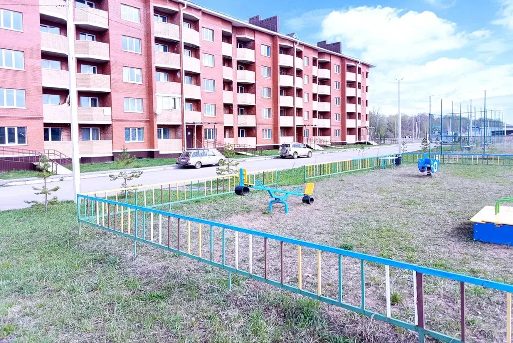 3-к кв. Башкортостан, Иглинский сельсовет, с. Иглино ул. Лесунова, 2 ... - Фото 1