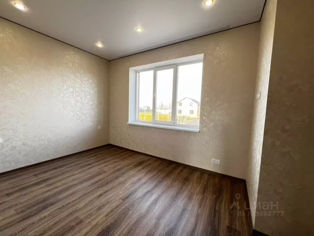 Дом в Брянская область, Брянский район, Отрадненское с/пос, с. ... - Фото 2