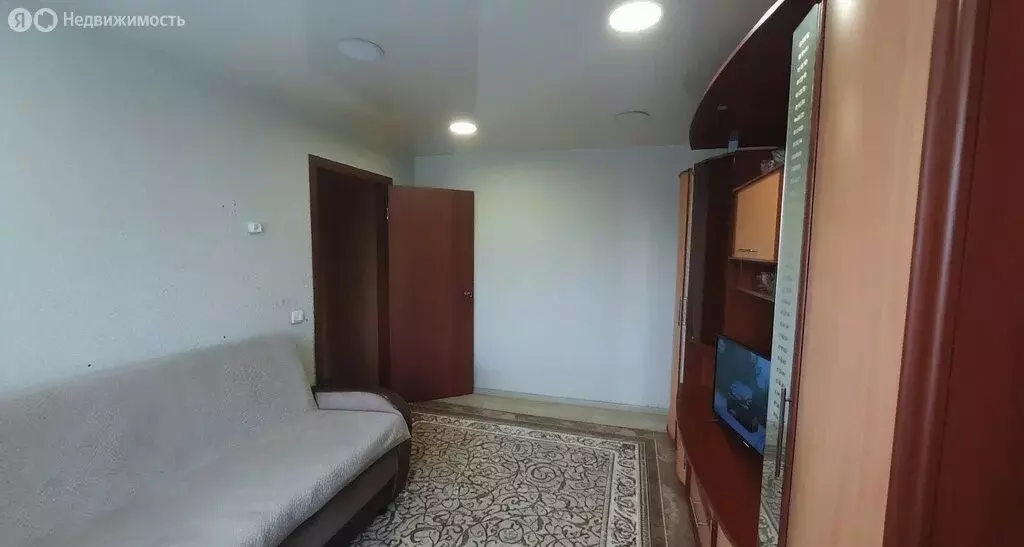 2-комнатная квартира: Богданович, Первомайская улица, 29 (39 м) - Фото 2