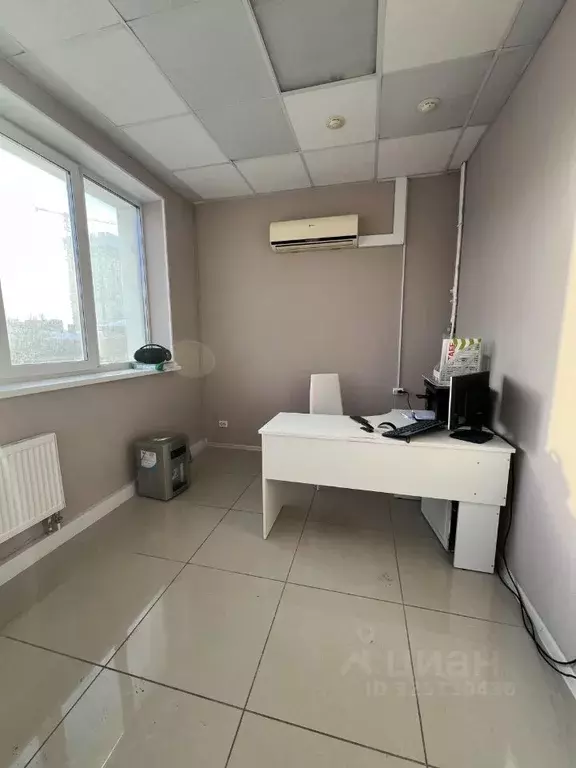 Офис в Пермский край, Пермь Екатерининская ул., 105 (40 м) - Фото 2