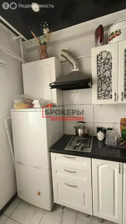 2-комнатная квартира: Инкерман, улица Менжинского, 13 (43 м) - Фото 1