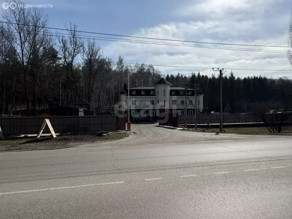 Помещение свободного назначения (900 м) - Фото 2