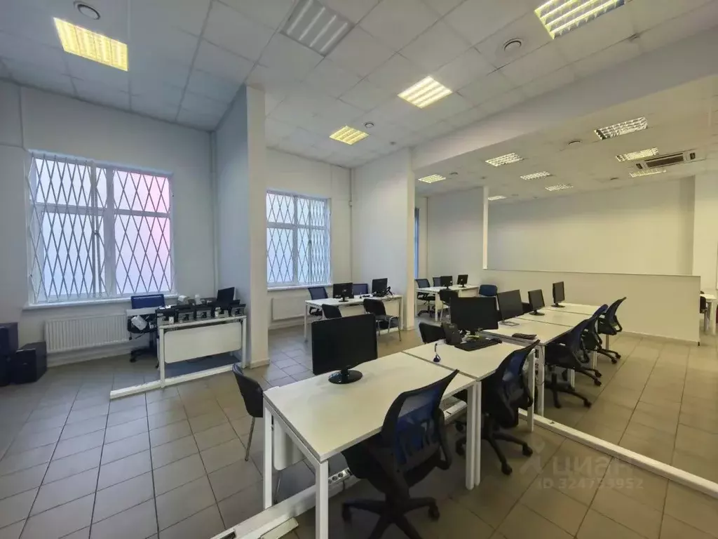 Офис в Санкт-Петербург Лиговский просп., 123 (200 м) - Фото 1