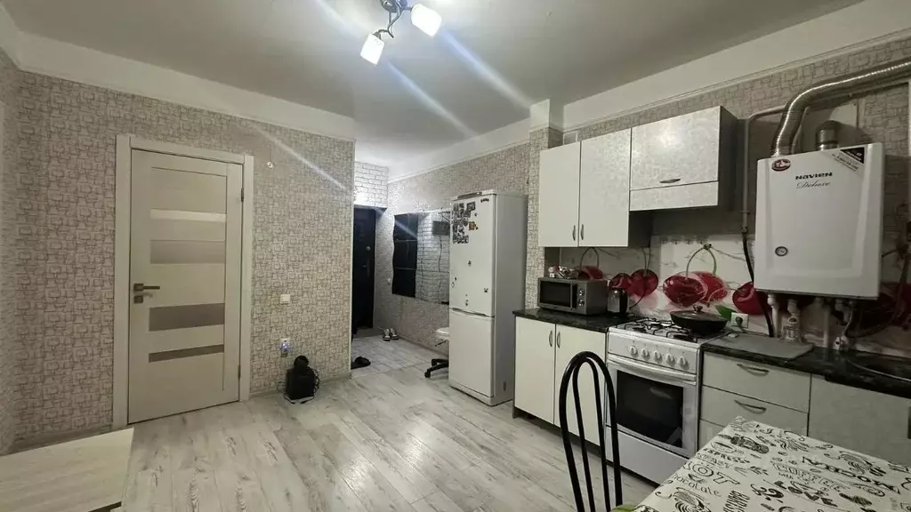 1-к кв. Краснодарский край, Курганинск ул. Юности, 20Б (36.0 м) - Фото 1