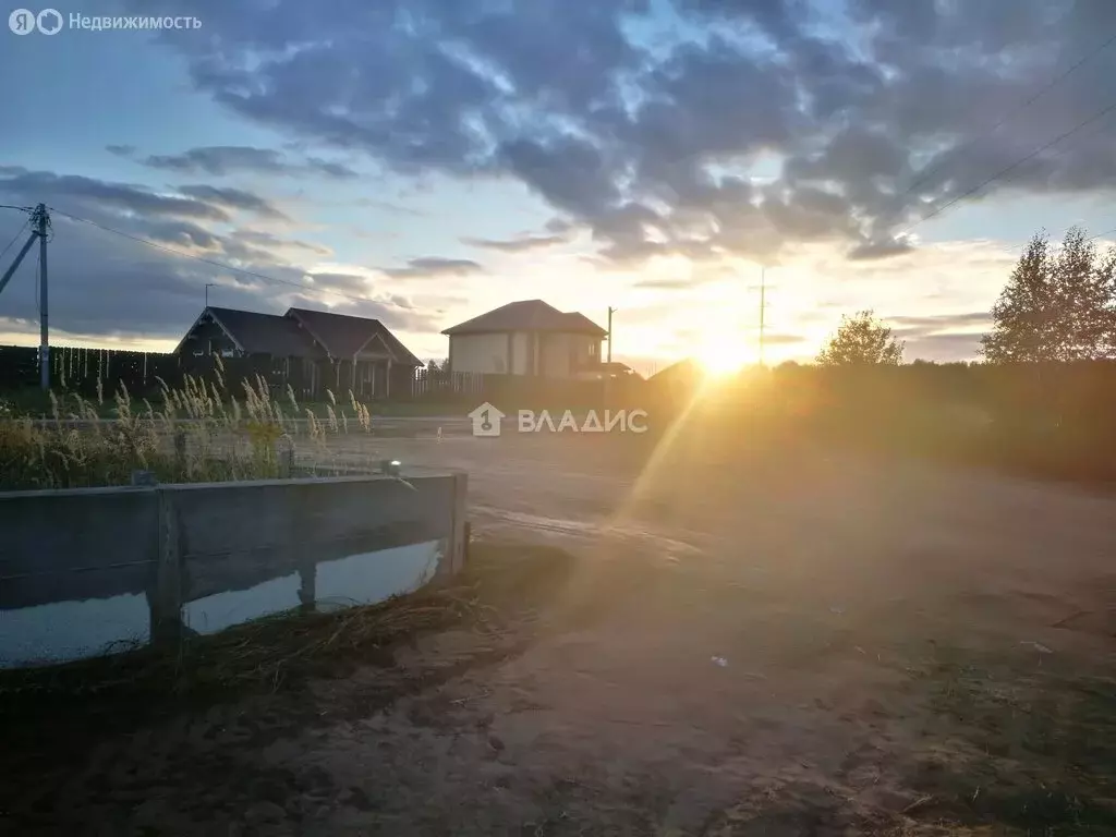 Участок в деревня Карабатово, Солнечная улица (14 м) - Фото 2