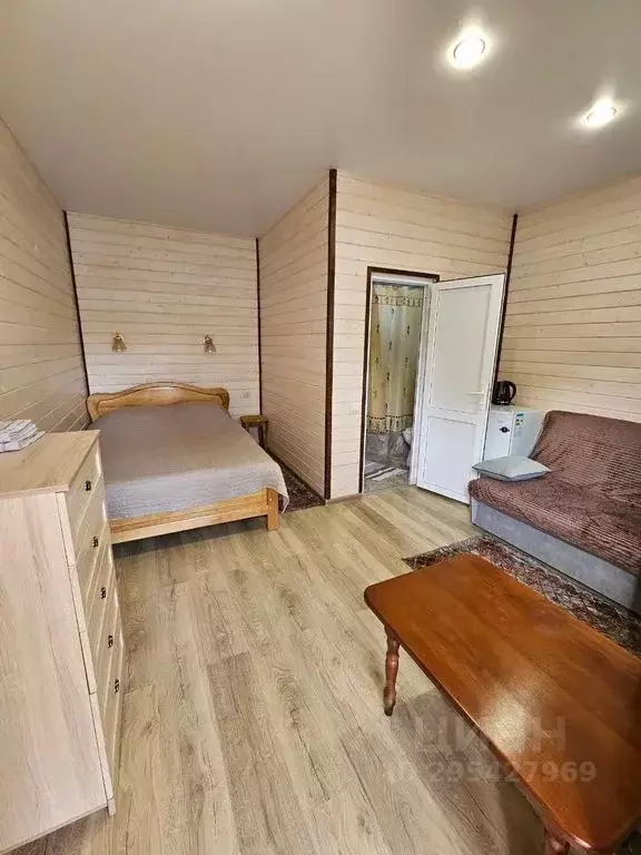 Комната Адыгея, Майкопский район, пос. Каменномостский ул. Мостовая, 8 - Фото 1