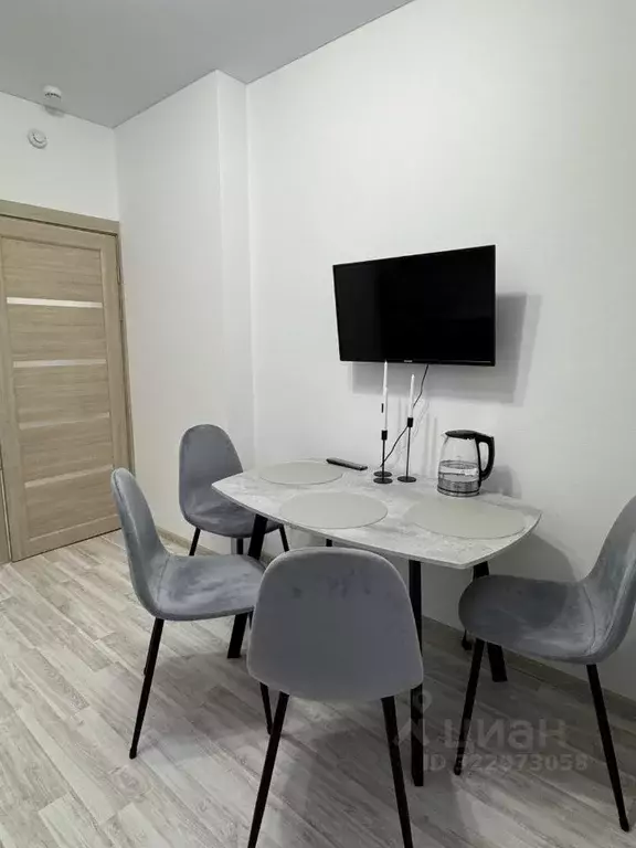 1-к кв. Свердловская область, Екатеринбург ул. Крауля, 170А (38.0 м) - Фото 2