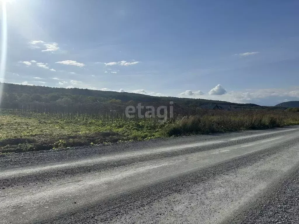 Участок в Сахалинская область, Южно-Сахалинск городской округ, с. ... - Фото 0