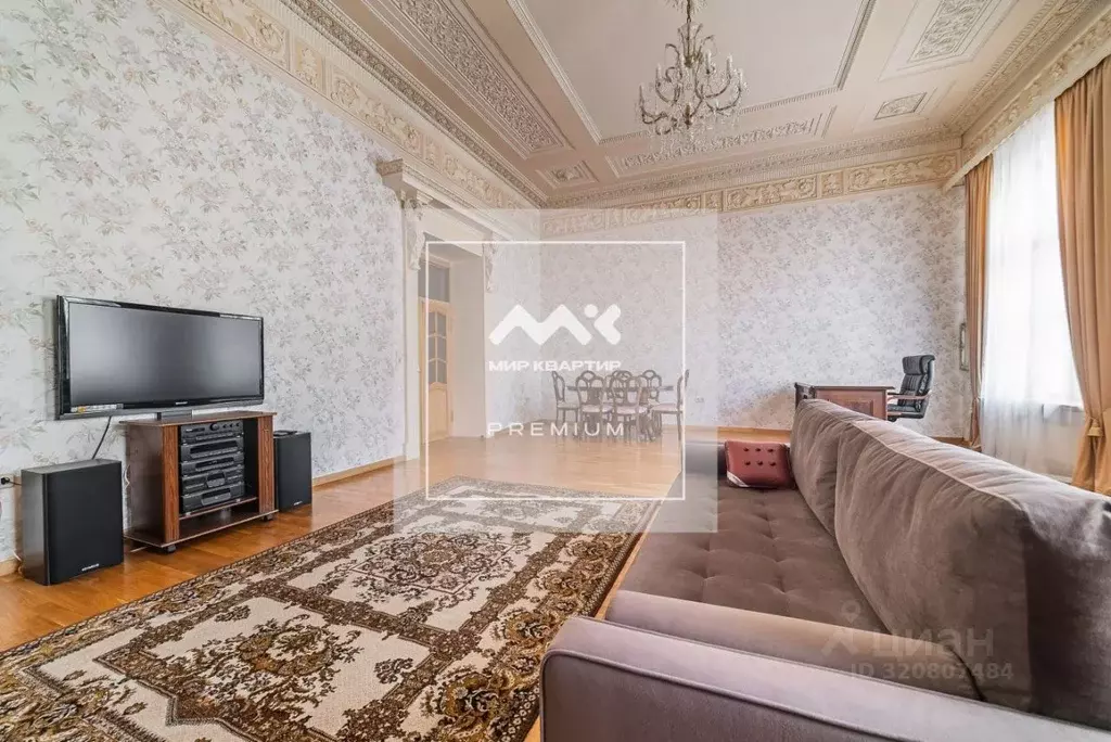 2-к кв. Санкт-Петербург Захарьевская ул., 7 (150.0 м) - Фото 1