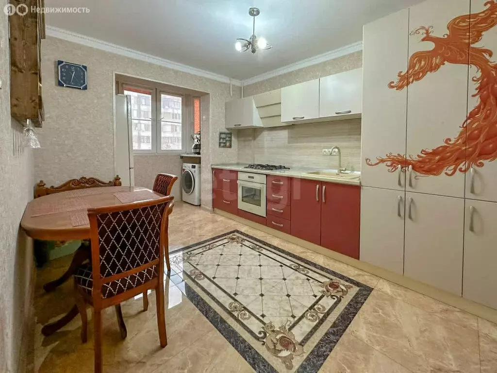 4-комнатная квартира: Нальчик, улица Тарчокова, 54А (82.6 м) - Фото 1