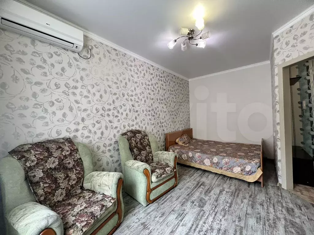 1-к. квартира, 35 м, 8/18 эт. - Фото 0