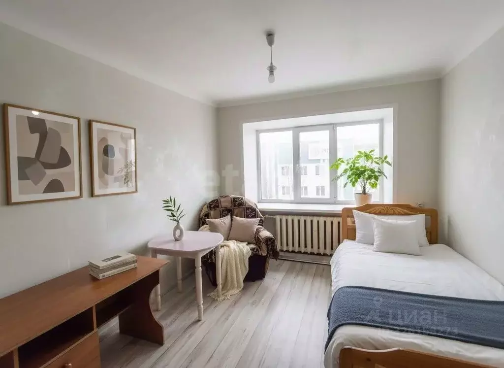 Комната Ульяновская область, Ульяновск ул. Марата, 14 (12.1 м) - Фото 1