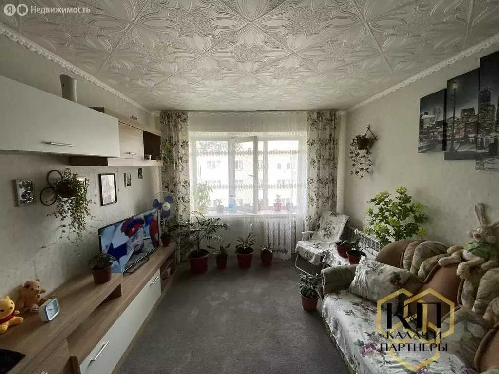 1к в 10-комнатной квартире (18.1 м) - Фото 0