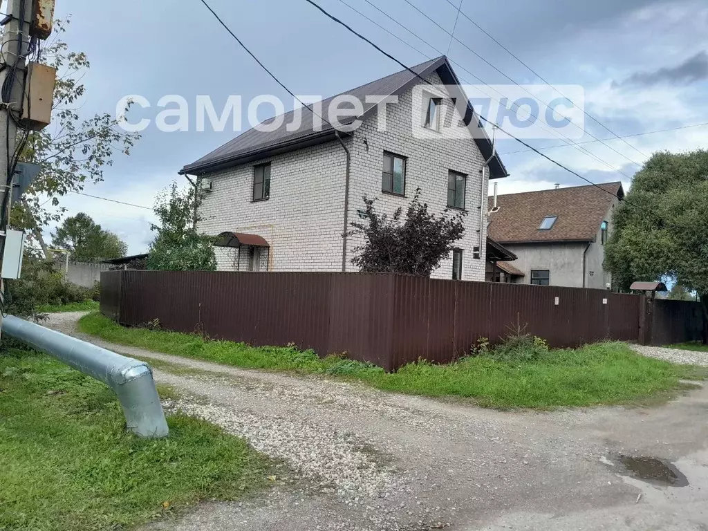 Дом в Вологодская область, Шексна рп, Шексна Северная мкр ул. ... - Фото 1