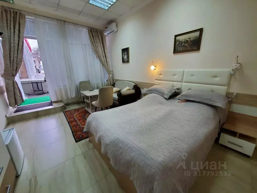 Комната Ставропольский край, Пятигорск просп. Кирова, 47 - Фото 1
