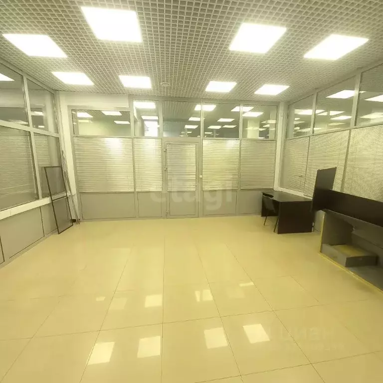 Офис в Ямало-Ненецкий АО, Новый Уренгой Таежная ул., 98 (35 м) - Фото 2