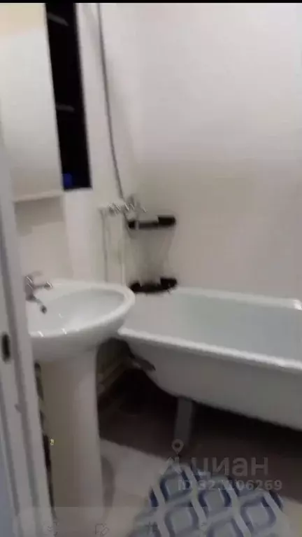 1-к кв. Татарстан, Набережные Челны ул. Жданова, 13 (40.0 м) - Фото 2