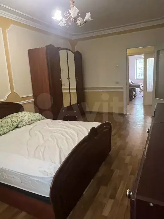 4-к. квартира, 100 м, 1/9 эт. - Фото 0