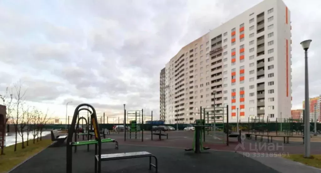 Студия Тюменская область, Тюмень ул. Новоселов, 113 (17.8 м) - Фото 1