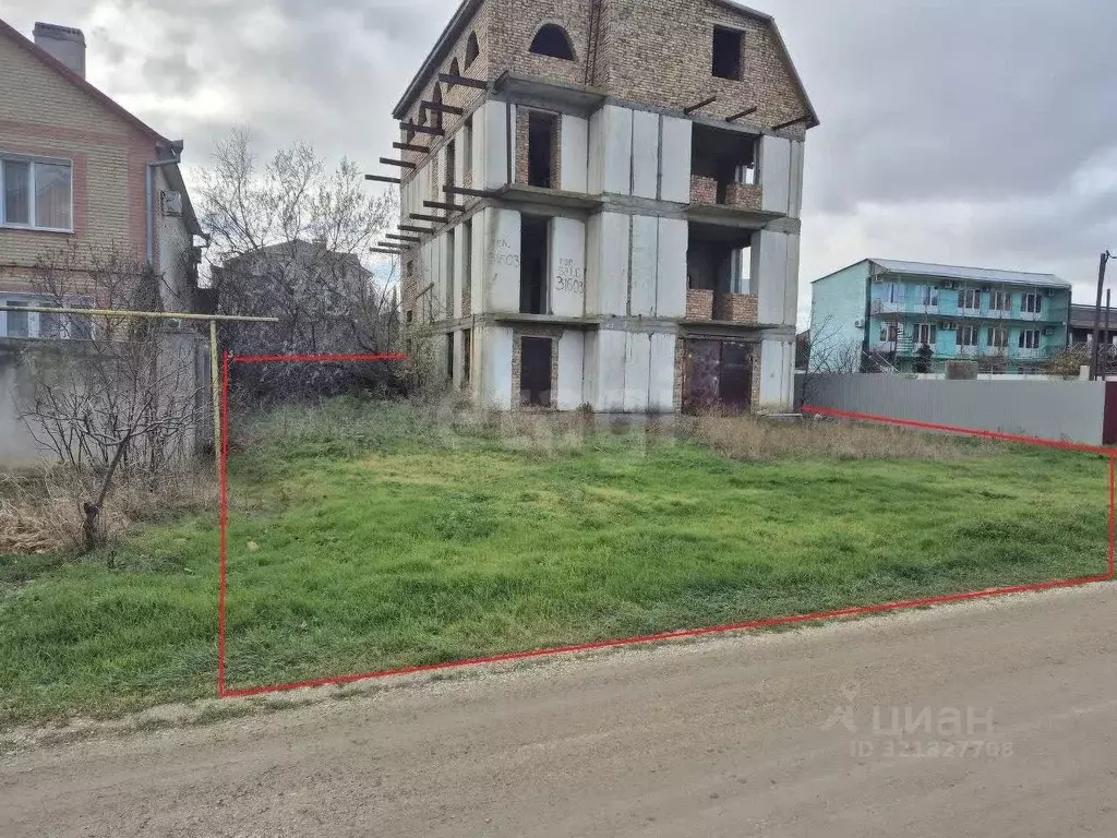 Участок в Крым, Феодосия муниципальный округ, с. Береговое ул. ... - Фото 0