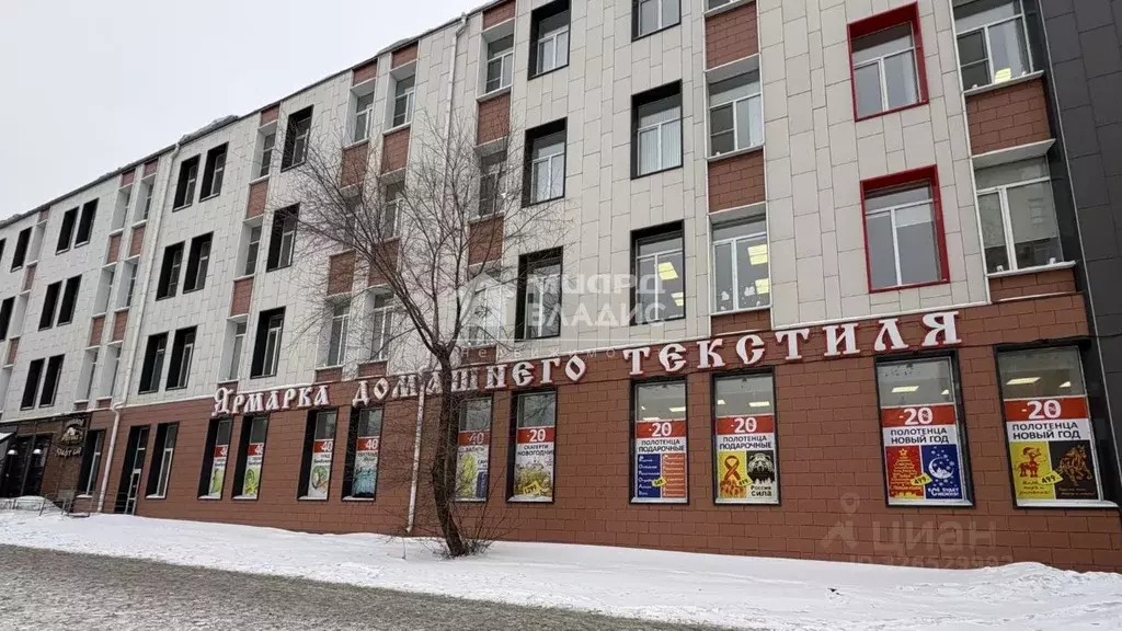 Помещение свободного назначения в Омская область, Омск просп. Карла ... - Фото 1