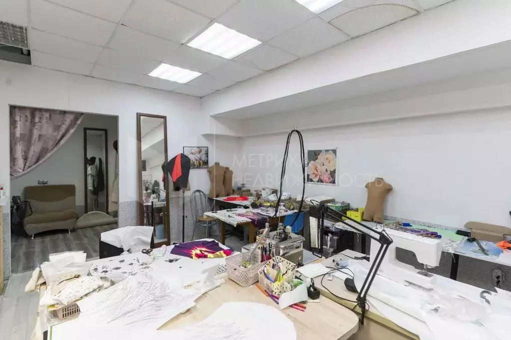 Офис в Тюменская область, Тюмень ул. Станислава Карнацевича, 14к1 (51 ... - Фото 1