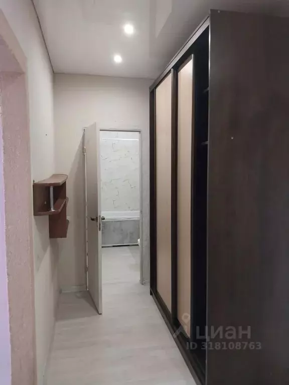 1-к кв. Калининградская область, Калининград Лужская ул., 23Б (52.0 м) - Фото 1