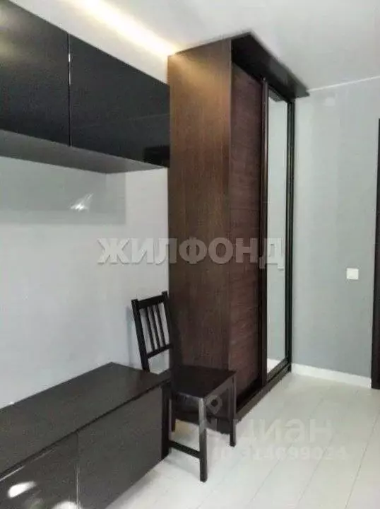 Комната Новосибирская область, Новосибирск ул. Державина, 59 (12.6 м) - Фото 0