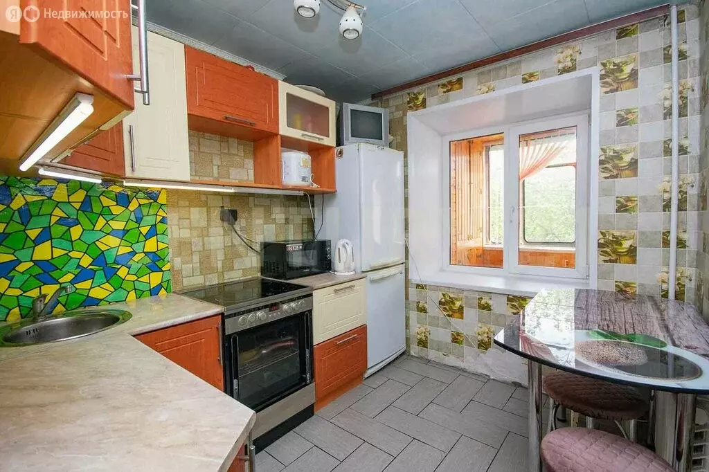 2-комнатная квартира: Ульяновск, Кузоватовская улица, 31 (49.1 м) - Фото 0