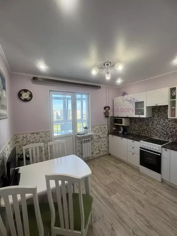 Квартира, 2 комнаты, 51.8 м - Фото 0