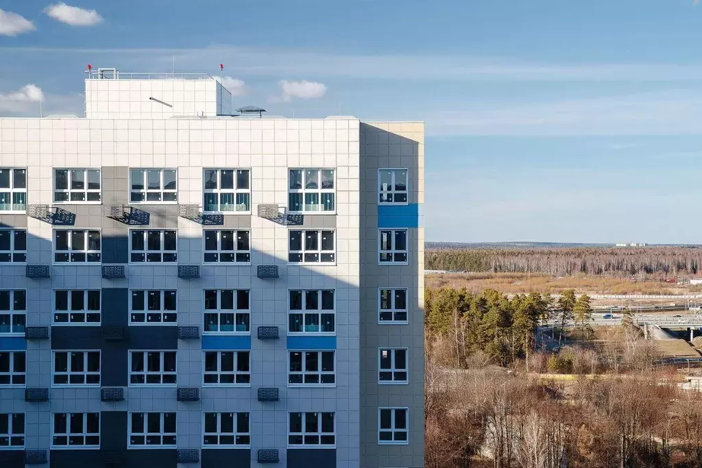 Квартира, 3 комнаты, 77.3 м - Фото 0