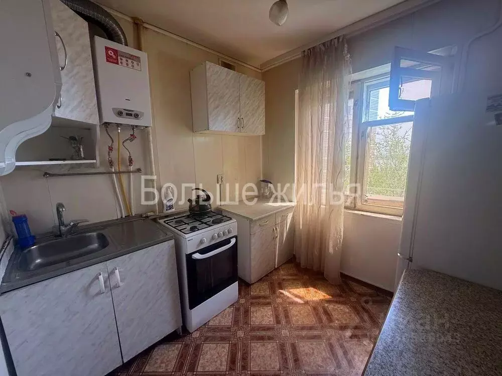 1-к кв. Волгоградская область, Волгоград ул. Лавочкина, 8 (31.5 м) - Фото 1