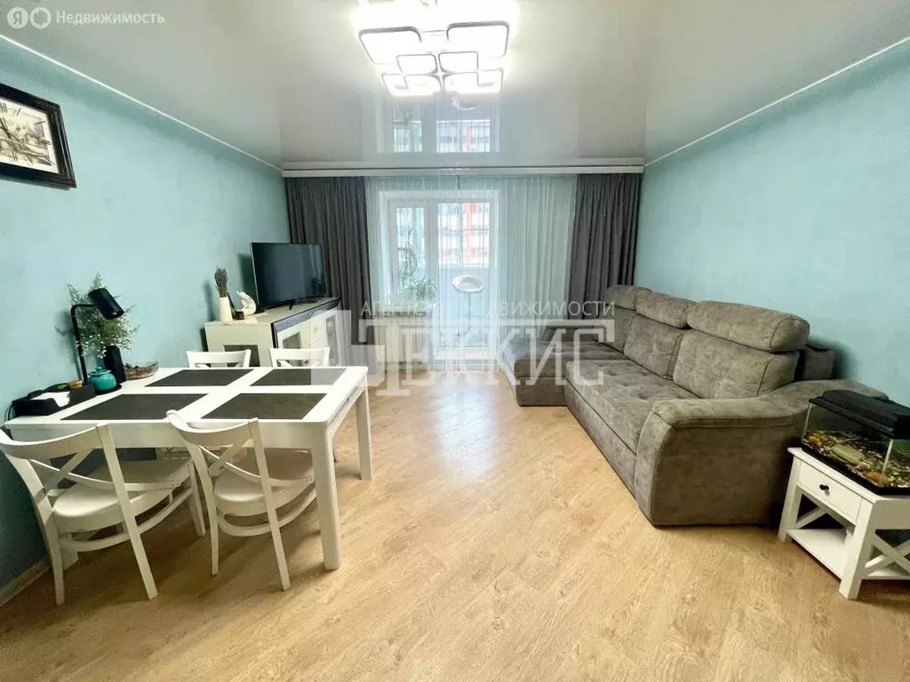 2-комнатная квартира: Вологда, улица Лаврова, 9А (62.4 м) - Фото 1