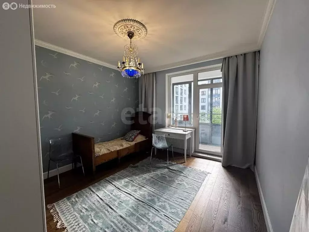 3-комнатная квартира: Санкт-Петербург, Кременчугская улица, 17к2 (85.4 ... - Фото 0