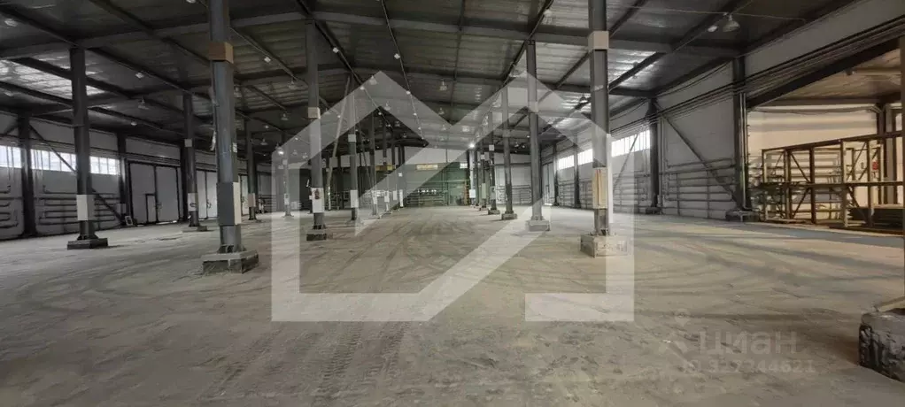 Производственное помещение в Москва д. Сосенки, 16с1 (2102 м) - Фото 0