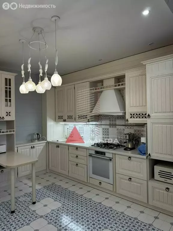 1-комнатная квартира: Евпатория, проспект Победы, 89 (47.8 м) - Фото 0