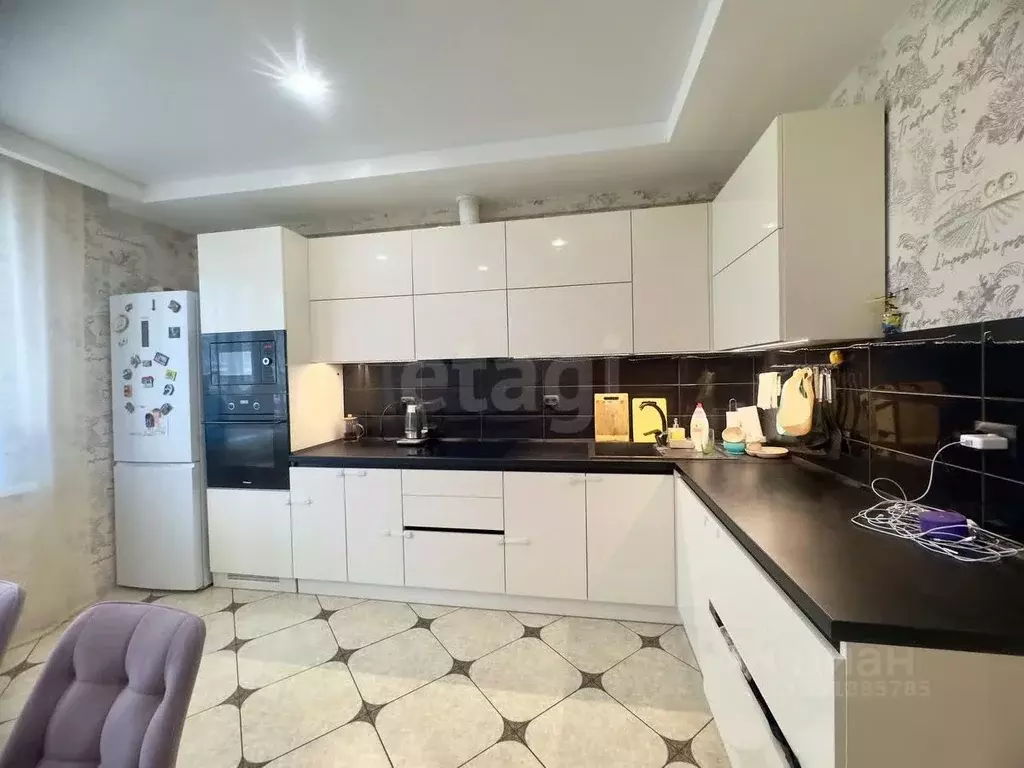 2-к кв. Смоленская область, Смоленск ул. Генерала Трошева, 8 (64.4 м) - Фото 1