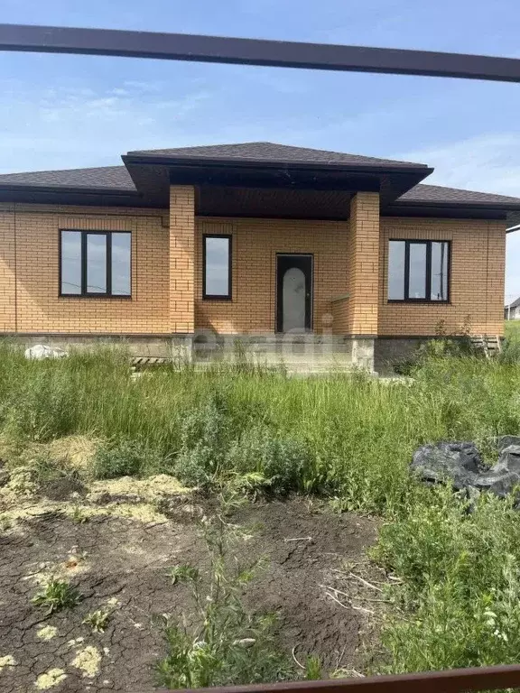 Участок в Белгородская область, Старооскольский городской округ, с. ... - Фото 1