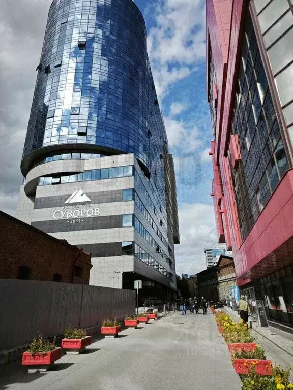 Гараж в Свердловская область, Екатеринбург ул. Радищева, 6А (17 м) - Фото 1