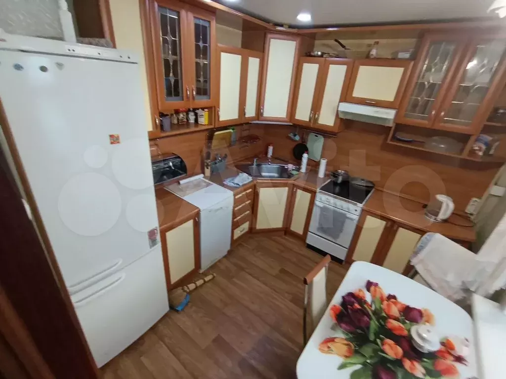 2-к. квартира, 54 м, 4/9 эт. - Фото 0