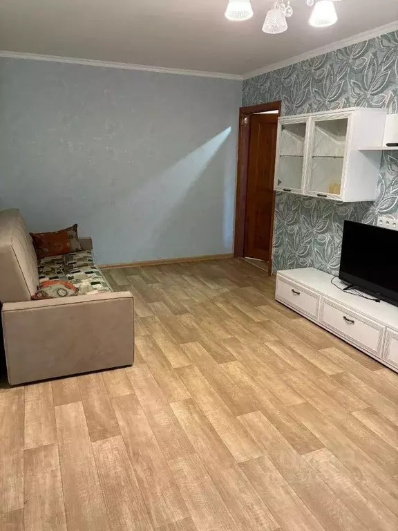 3-к кв. Курская область, Курск ул. Крюкова, 10 (58.0 м) - Фото 1