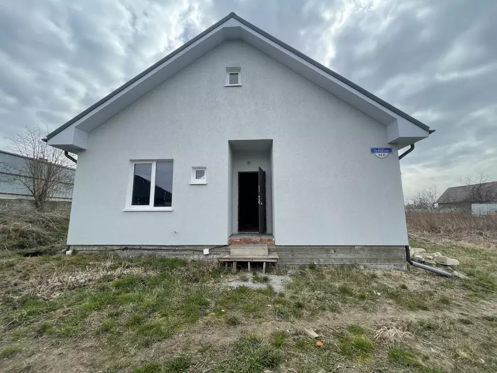 Дом в Калининградская область, Гвардейск ул. Суворова, 16 (100 м) - Фото 1