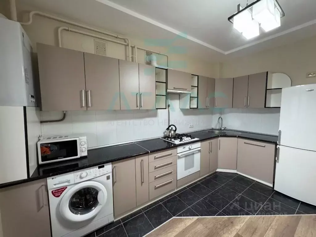 1-к кв. Крым, Симферополь ул. Ковыльная, 92 (43.5 м) - Фото 1