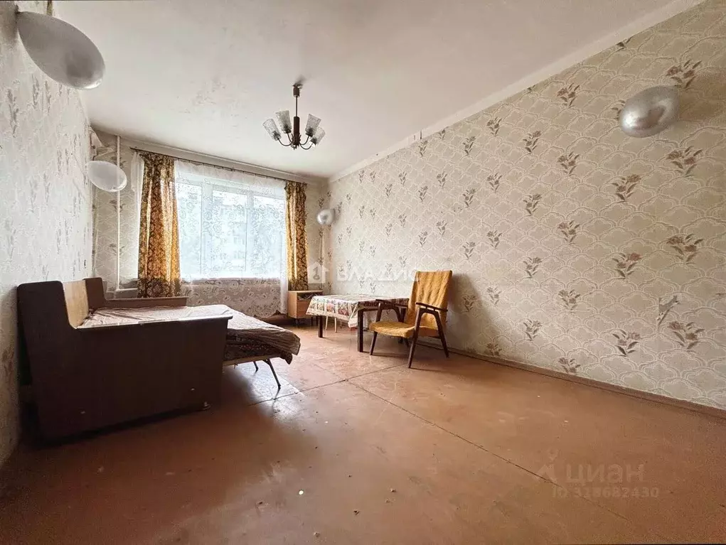 2-к кв. Ивановская область, пос. Савино ул. Первомайская, 35 (49.5 м) - Фото 0