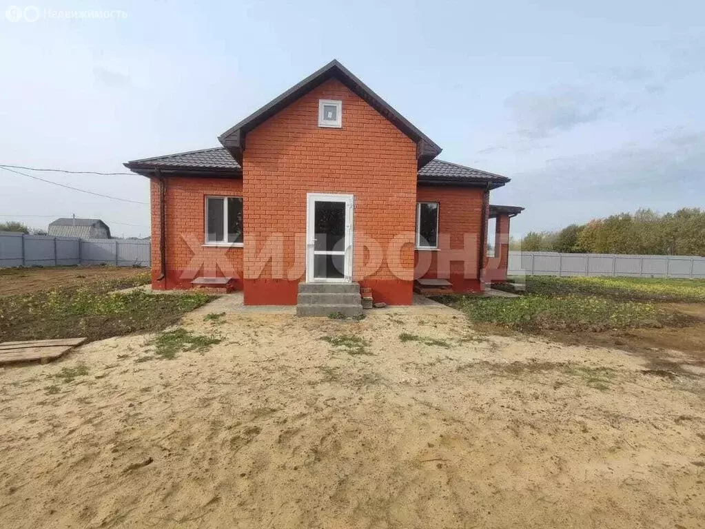 Дом в Орловский муниципальный округ, посёлок Надежда, Дворянская улица ... - Фото 1