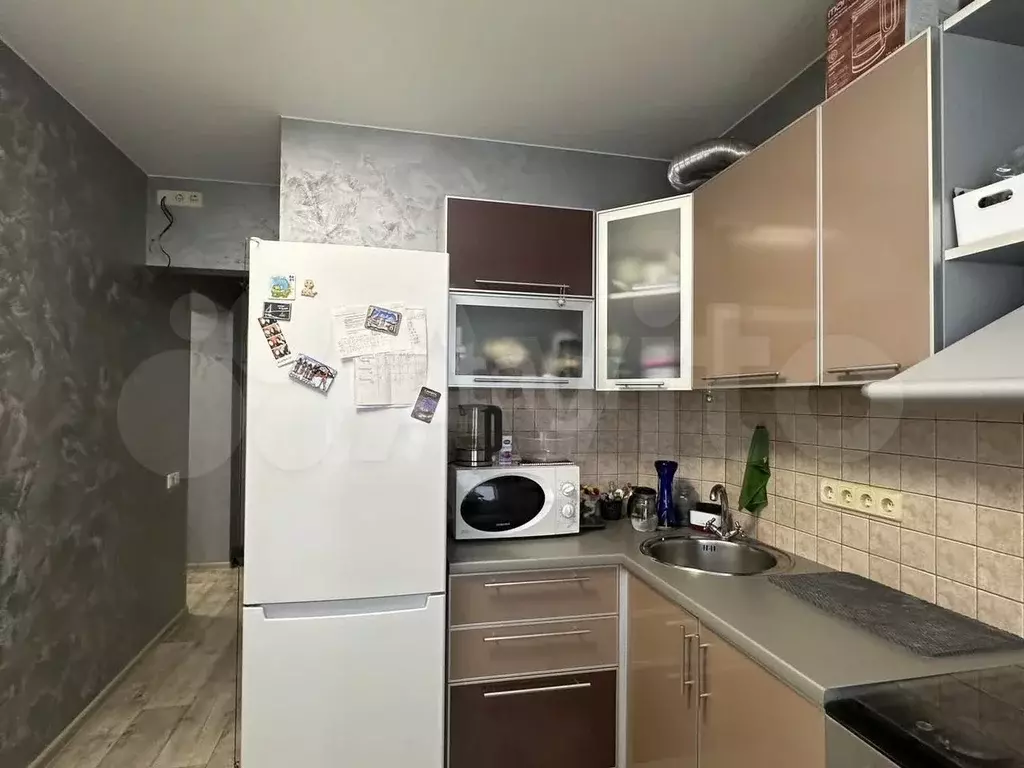 2-к. квартира, 45 м, 1/3 эт. - Фото 0