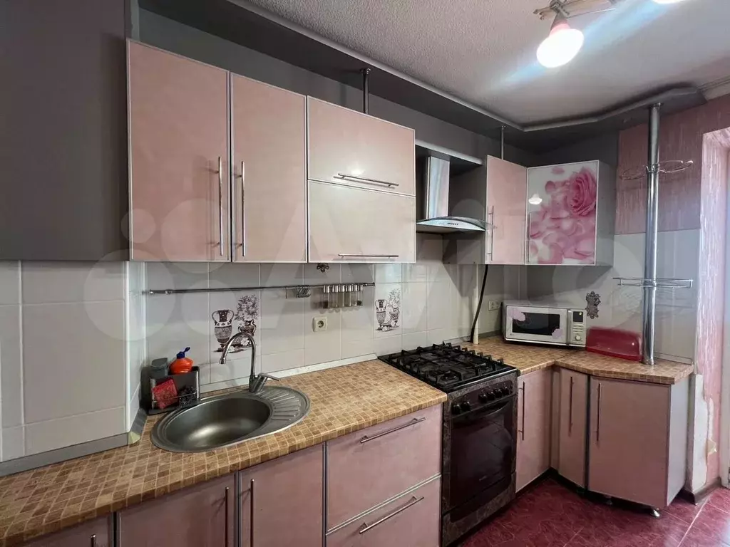 2-к. квартира, 52 м, 4/9 эт. - Фото 0