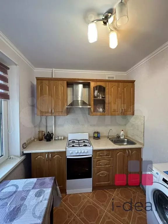 2-к. квартира, 60 м, 3/9 эт. - Фото 0