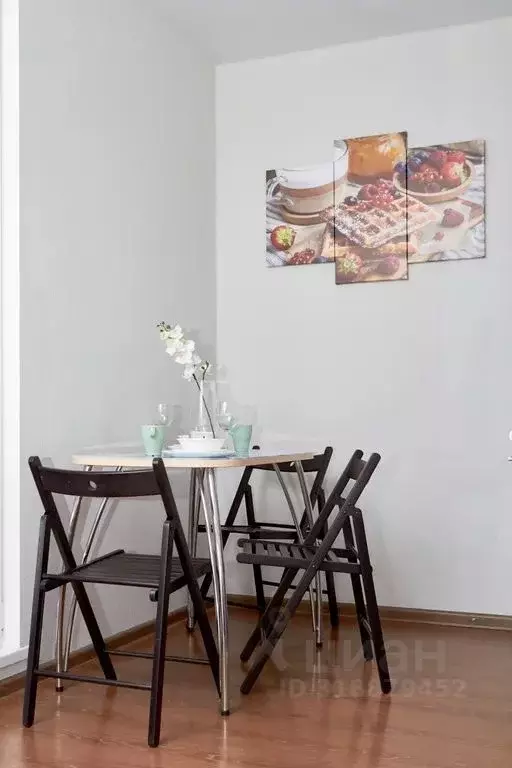 Студия Санкт-Петербург бул. Головнина, 10 (29.0 м) - Фото 1