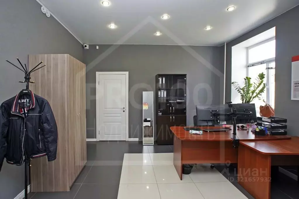 Офис в Омская область, Омск Госпитальная ул., 42 (127 м) - Фото 1